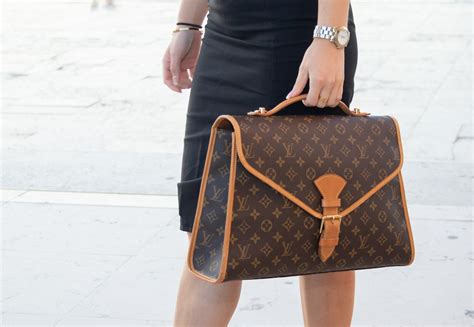 numero authentification louis vuitton|louis vuitton authentication service free.